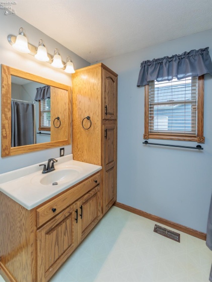 16 Senior Drive, Greenwich, 44837, 3 Bedrooms Bedrooms, ,2 BathroomsBathrooms,Residential,For Sale,Senior,20260654