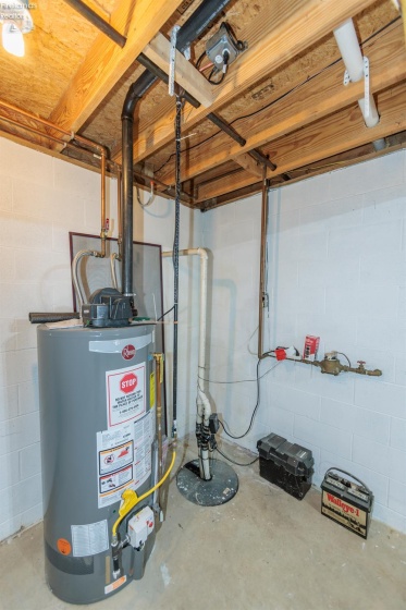 16 Senior Drive, Greenwich, 44837, 3 Bedrooms Bedrooms, ,2 BathroomsBathrooms,Residential,For Sale,Senior,20260654