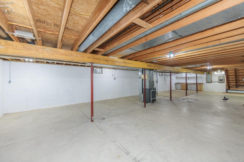 16 Senior Drive, Greenwich, 44837, 3 Bedrooms Bedrooms, ,2 BathroomsBathrooms,Residential,For Sale,Senior,20260654