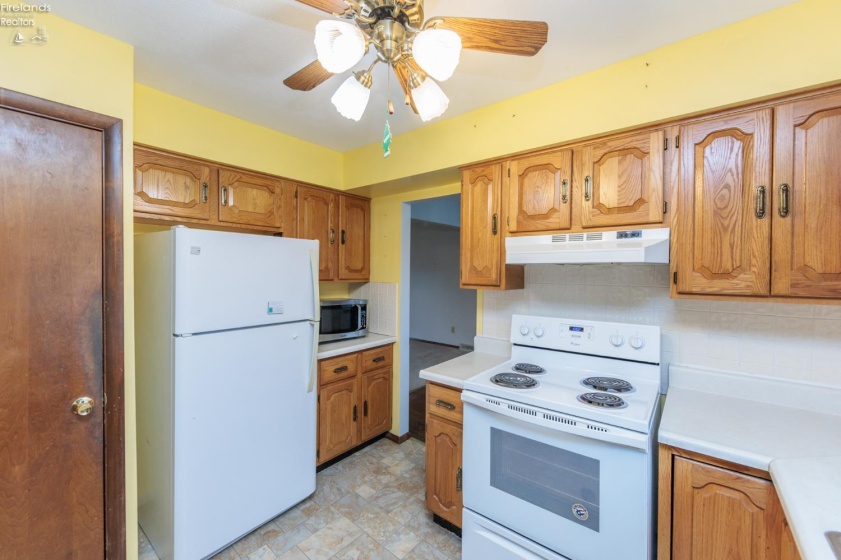 2612 Mulberry Drive, Sandusky, 44870, 4 Bedrooms Bedrooms, ,3 BathroomsBathrooms,Residential,For Sale,Mulberry,20260664