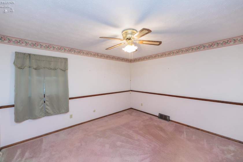 2612 Mulberry Drive, Sandusky, 44870, 4 Bedrooms Bedrooms, ,3 BathroomsBathrooms,Residential,For Sale,Mulberry,20260664