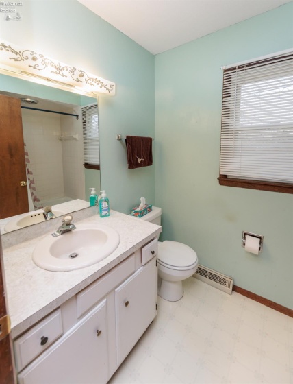 2612 Mulberry Drive, Sandusky, 44870, 4 Bedrooms Bedrooms, ,3 BathroomsBathrooms,Residential,For Sale,Mulberry,20260664