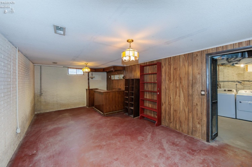 2612 Mulberry Drive, Sandusky, 44870, 4 Bedrooms Bedrooms, ,3 BathroomsBathrooms,Residential,For Sale,Mulberry,20260664