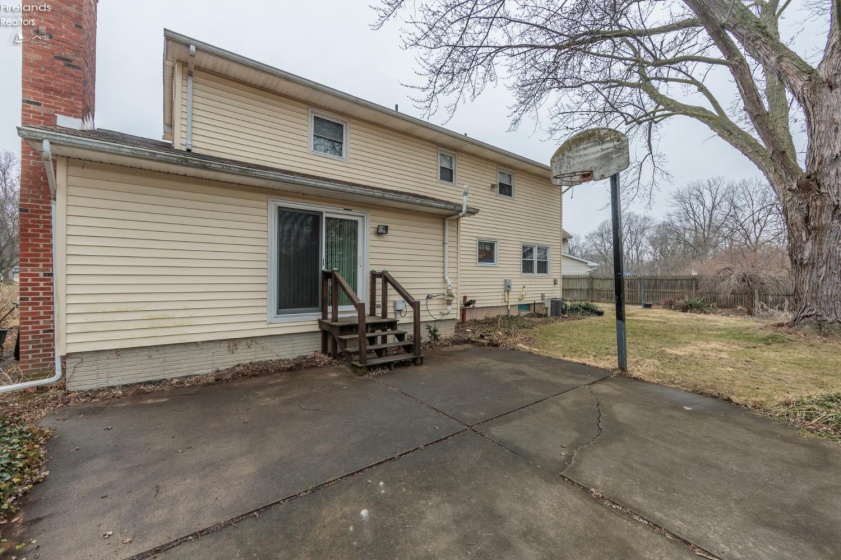 2612 Mulberry Drive, Sandusky, 44870, 4 Bedrooms Bedrooms, ,3 BathroomsBathrooms,Residential,For Sale,Mulberry,20260664