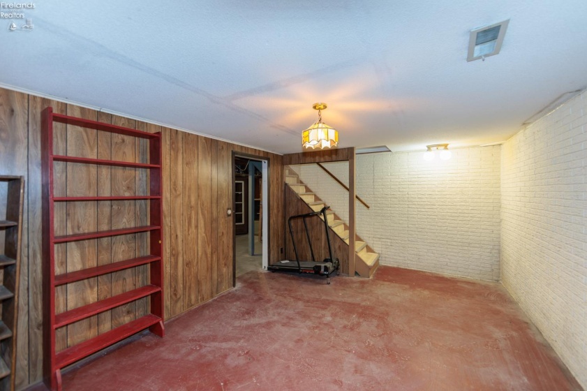 2612 Mulberry Drive, Sandusky, 44870, 4 Bedrooms Bedrooms, ,3 BathroomsBathrooms,Residential,For Sale,Mulberry,20260664