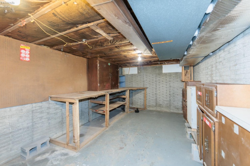 2612 Mulberry Drive, Sandusky, 44870, 4 Bedrooms Bedrooms, ,3 BathroomsBathrooms,Residential,For Sale,Mulberry,20260664