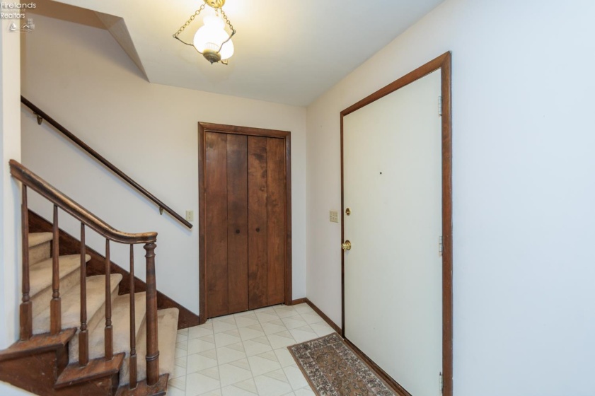 2612 Mulberry Drive, Sandusky, 44870, 4 Bedrooms Bedrooms, ,3 BathroomsBathrooms,Residential,For Sale,Mulberry,20260664