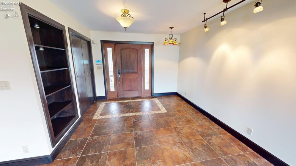 5411 Channel Drive, Port Clinton, 43452, 1 Bedroom Bedrooms, ,2 BathroomsBathrooms,Residential,For Sale,Channel,20260677