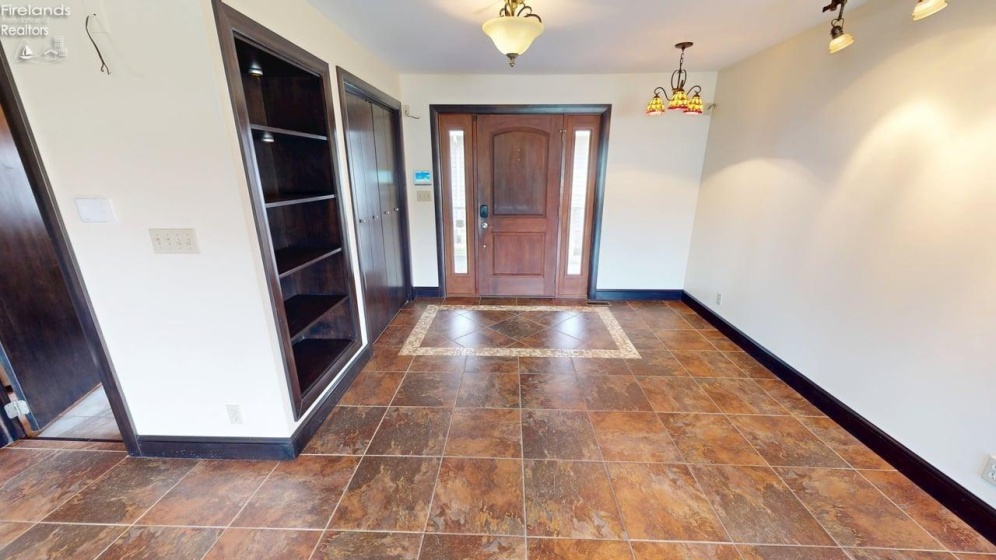 5411 Channel Drive, Port Clinton, 43452, 1 Bedroom Bedrooms, ,2 BathroomsBathrooms,Residential,For Sale,Channel,20260677