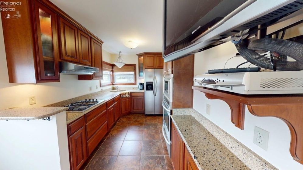 5411 Channel Drive, Port Clinton, 43452, 1 Bedroom Bedrooms, ,2 BathroomsBathrooms,Residential,For Sale,Channel,20260677