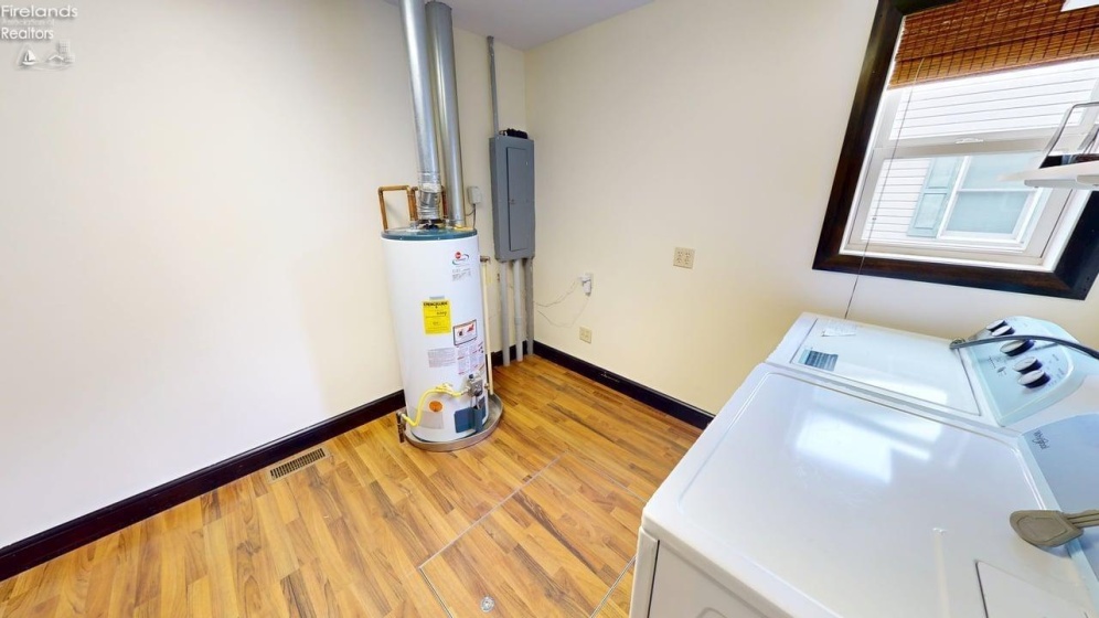 5411 Channel Drive, Port Clinton, 43452, 1 Bedroom Bedrooms, ,2 BathroomsBathrooms,Residential,For Sale,Channel,20260677