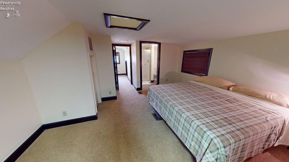 5411 Channel Drive, Port Clinton, 43452, 1 Bedroom Bedrooms, ,2 BathroomsBathrooms,Residential,For Sale,Channel,20260677