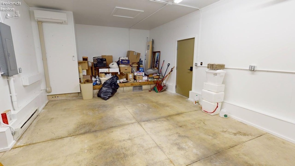 5411 Channel Drive, Port Clinton, 43452, 1 Bedroom Bedrooms, ,2 BathroomsBathrooms,Residential,For Sale,Channel,20260677