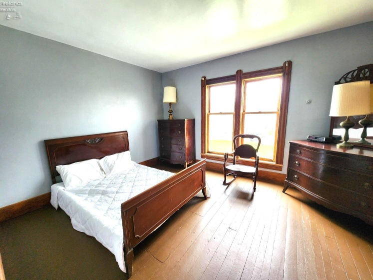 12380 Oberlin Road, Oberlin, 44074, 4 Bedrooms Bedrooms, ,1 BathroomBathrooms,Residential,For Sale,Oberlin,20251382