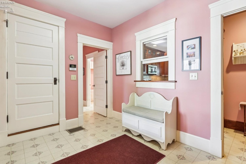 8110 Main Road, Berlin Heights, 44814, 7 Bedrooms Bedrooms, ,9 BathroomsBathrooms,Residential,For Sale,Main,20252156