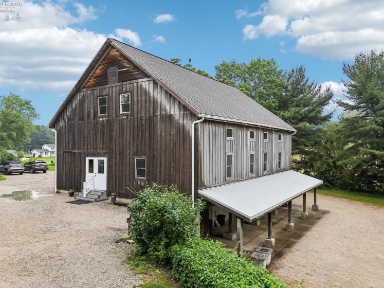 8110 Main Road, Berlin Heights, 44814, 7 Bedrooms Bedrooms, ,9 BathroomsBathrooms,Residential,For Sale,Main,20252156