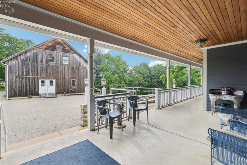 8110 Main Road, Berlin Heights, 44814, 7 Bedrooms Bedrooms, ,9 BathroomsBathrooms,Residential,For Sale,Main,20252156