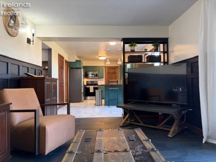 145 W. Woodmere Drive, Tiffin, 44883, 5 Bedrooms Bedrooms, ,3 BathroomsBathrooms,Residential,For Sale,W. Woodmere Drive,20260577