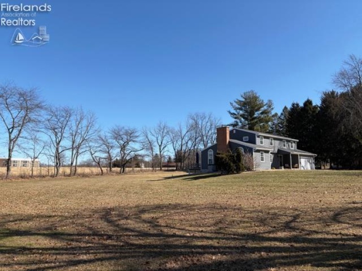 145 W. Woodmere Drive, Tiffin, 44883, 5 Bedrooms Bedrooms, ,3 BathroomsBathrooms,Residential,For Sale,W. Woodmere Drive,20260577