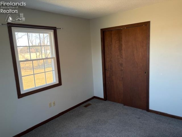 145 W. Woodmere Drive, Tiffin, 44883, 5 Bedrooms Bedrooms, ,3 BathroomsBathrooms,Residential,For Sale,W. Woodmere Drive,20260577