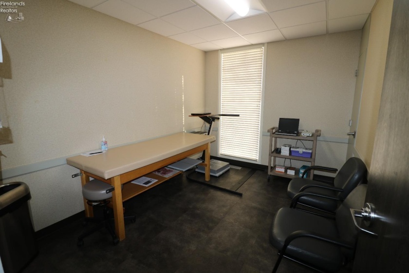 5433 State Route 113, Bellevue, 44811, ,Commercial,For Sale,State Route 113,20260598