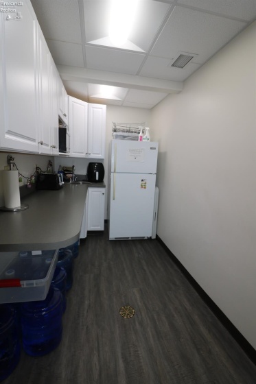 5433 State Route 113, Bellevue, 44811, ,Commercial,For Sale,State Route 113,20260598