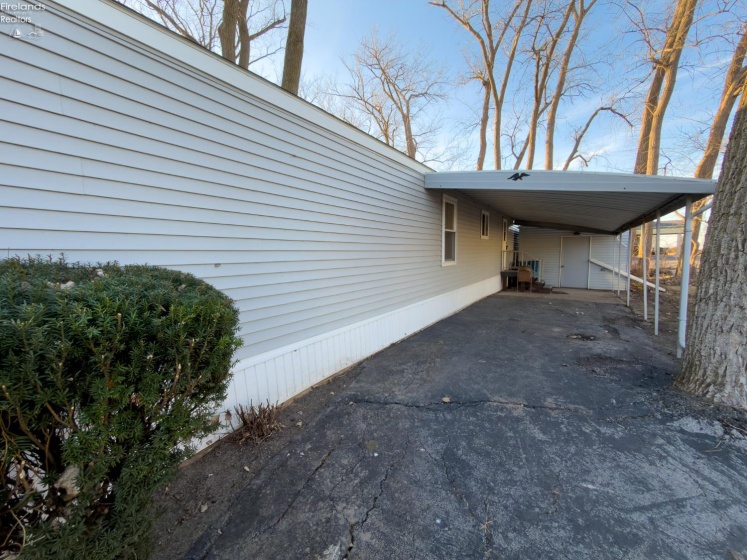 118 Driftwood Drive, Port Clinton, 43452, 2 Bedrooms Bedrooms, ,2 BathroomsBathrooms,Residential,For Sale,Driftwood,20260663