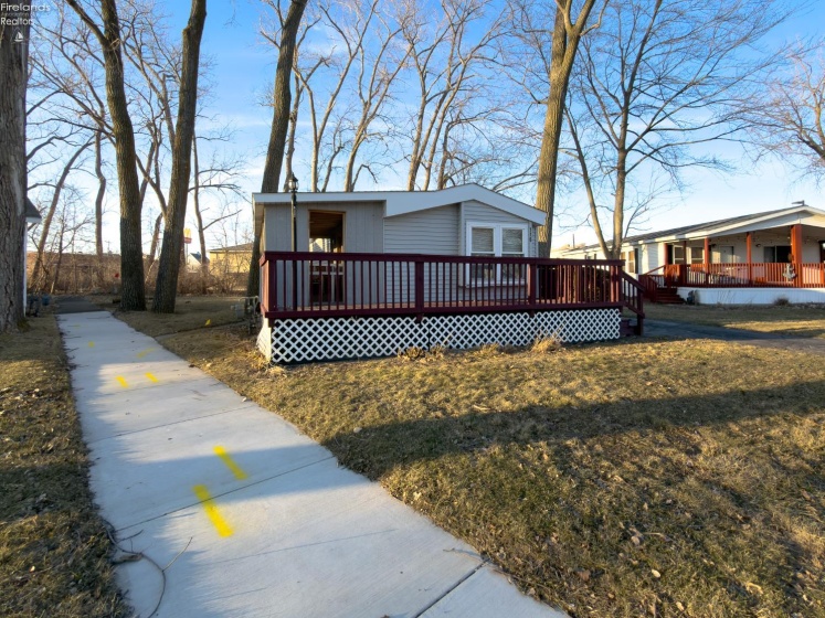 118 Driftwood Drive, Port Clinton, 43452, 2 Bedrooms Bedrooms, ,2 BathroomsBathrooms,Residential,For Sale,Driftwood,20260663