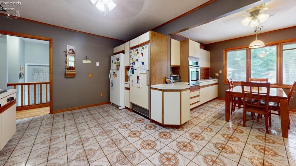 647 Spangler Street, Willard, 44890, 3 Bedrooms Bedrooms, ,3 BathroomsBathrooms,Residential,For Sale,Spangler,20260692