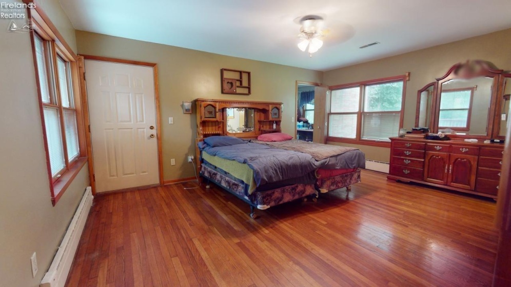 647 Spangler Street, Willard, 44890, 3 Bedrooms Bedrooms, ,3 BathroomsBathrooms,Residential,For Sale,Spangler,20260692