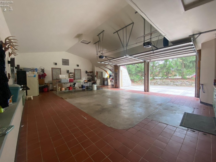 647 Spangler Street, Willard, 44890, 3 Bedrooms Bedrooms, ,3 BathroomsBathrooms,Residential,For Sale,Spangler,20260692