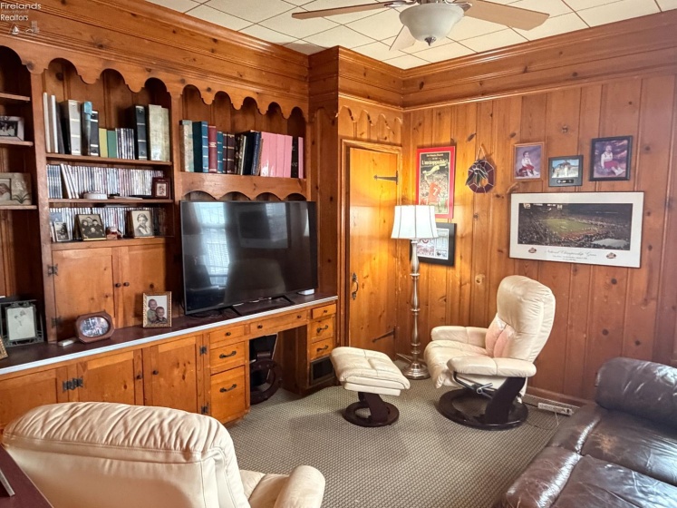 1310 McPherson Boulevard, Fremont, 43420, 4 Bedrooms Bedrooms, ,4 BathroomsBathrooms,Residential,For Sale,McPherson,20260507