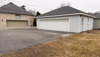 1310 McPherson Boulevard, Fremont, 43420, 4 Bedrooms Bedrooms, ,4 BathroomsBathrooms,Residential,For Sale,McPherson,20260507