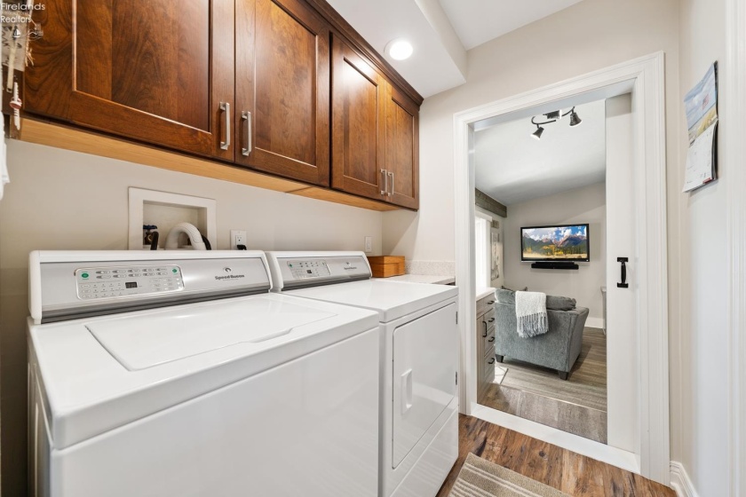 2914 Perch, Port Clinton, 43452, 3 Bedrooms Bedrooms, ,3 BathroomsBathrooms,Residential,For Sale,Perch,20260430