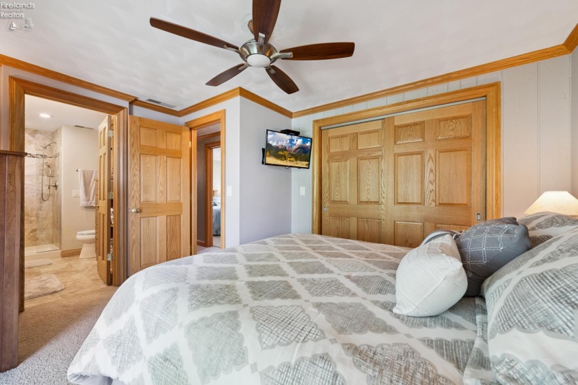 2914 Perch, Port Clinton, 43452, 3 Bedrooms Bedrooms, ,3 BathroomsBathrooms,Residential,For Sale,Perch,20260430