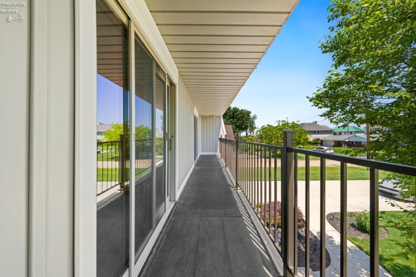 2914 Perch, Port Clinton, 43452, 3 Bedrooms Bedrooms, ,3 BathroomsBathrooms,Residential,For Sale,Perch,20260430