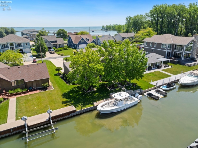 2914 Perch, Port Clinton, 43452, 3 Bedrooms Bedrooms, ,3 BathroomsBathrooms,Residential,For Sale,Perch,20260430