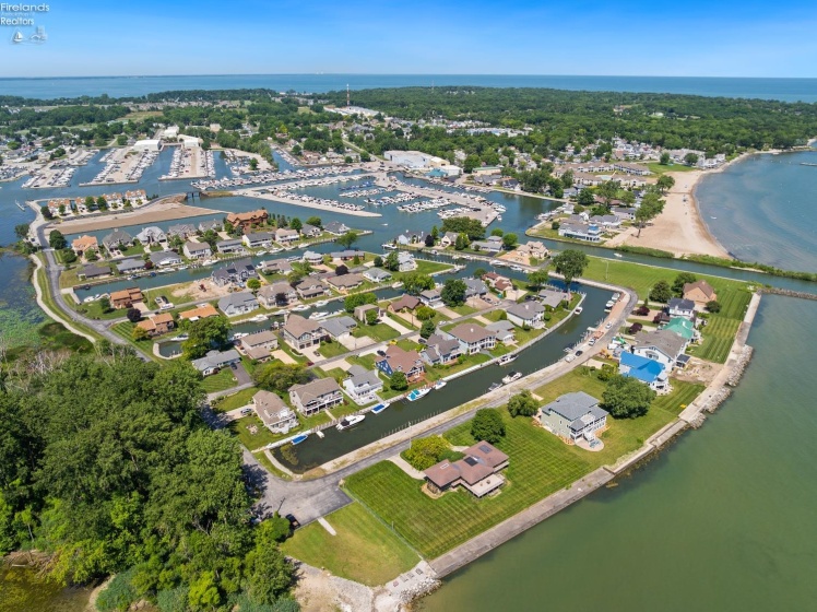 2914 Perch, Port Clinton, 43452, 3 Bedrooms Bedrooms, ,3 BathroomsBathrooms,Residential,For Sale,Perch,20260430