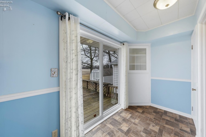 306 Main Street, Oak Harbor, 43449, 2 Bedrooms Bedrooms, ,1 BathroomBathrooms,Residential,For Sale,Main,20260622