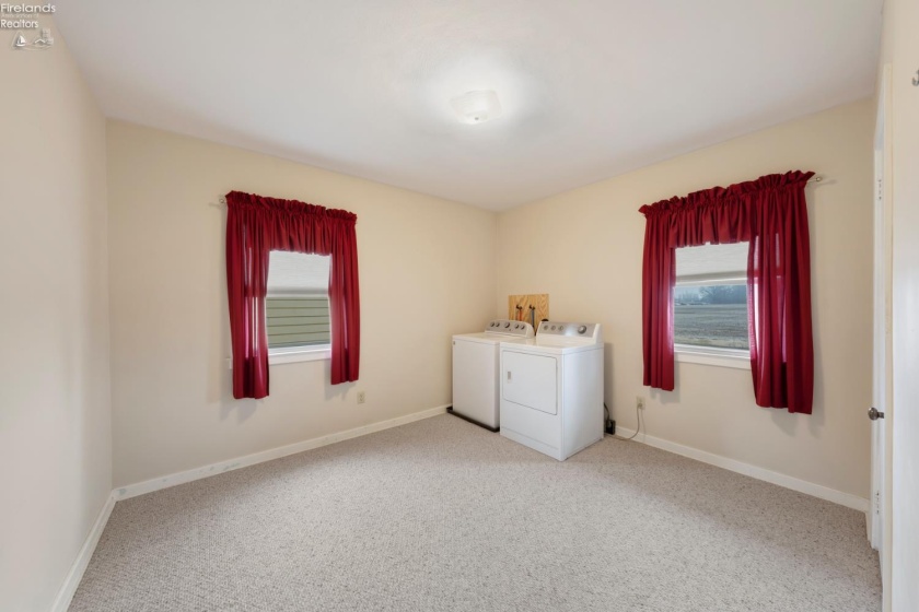 306 Main Street, Oak Harbor, 43449, 2 Bedrooms Bedrooms, ,1 BathroomBathrooms,Residential,For Sale,Main,20260622