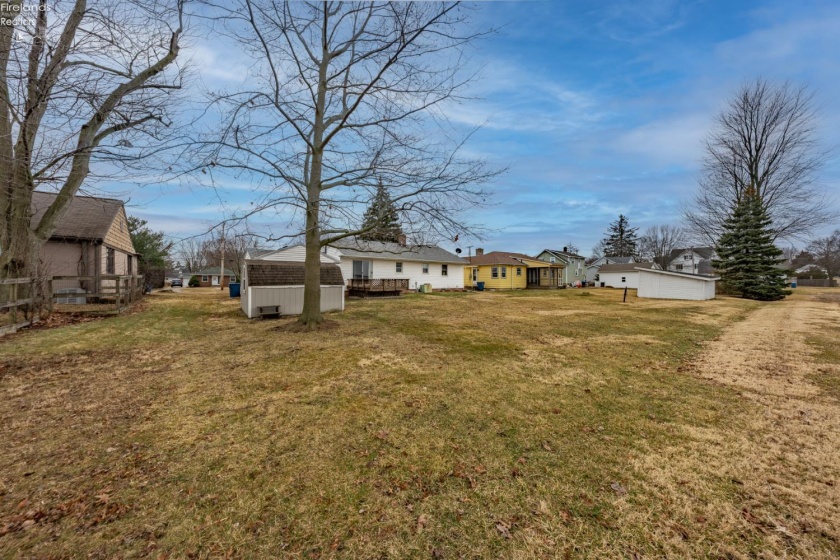 306 Main Street, Oak Harbor, 43449, 2 Bedrooms Bedrooms, ,1 BathroomBathrooms,Residential,For Sale,Main,20260622