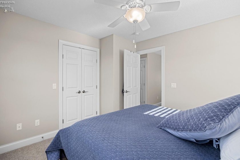 5268 Redbud Drive, Port Clinton, 43452, 3 Bedrooms Bedrooms, ,4 BathroomsBathrooms,Residential,For Sale,Redbud,20260634