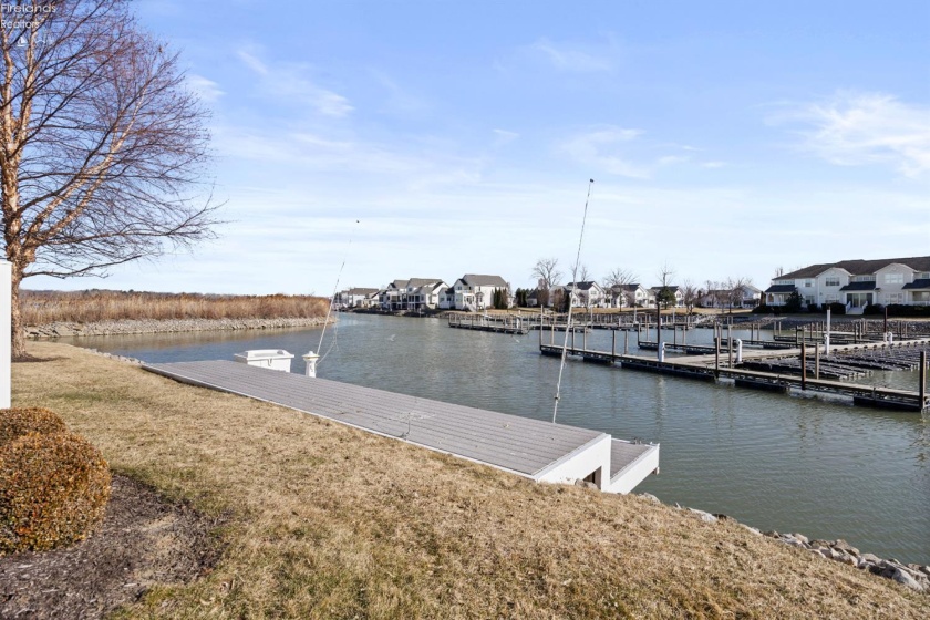 5268 Redbud Drive, Port Clinton, 43452, 3 Bedrooms Bedrooms, ,4 BathroomsBathrooms,Residential,For Sale,Redbud,20260634