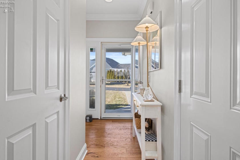 5268 Redbud Drive, Port Clinton, 43452, 3 Bedrooms Bedrooms, ,4 BathroomsBathrooms,Residential,For Sale,Redbud,20260634