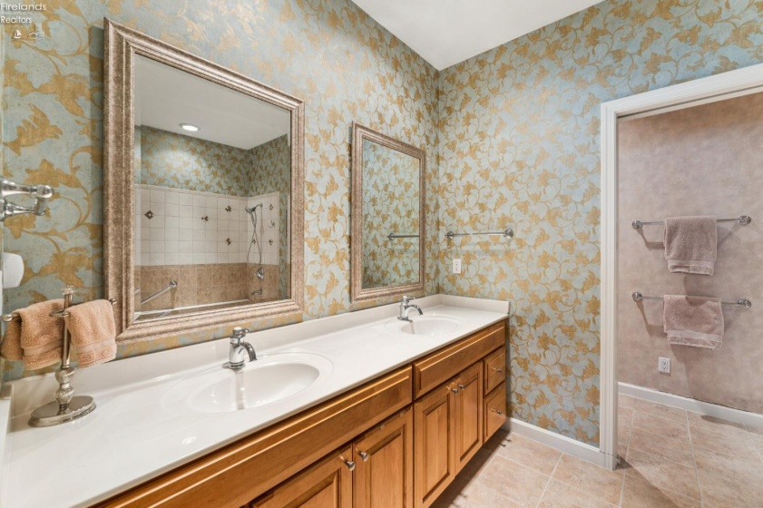 4444 Harbors Edge Drive, Port Clinton, 43452, 3 Bedrooms Bedrooms, ,3 BathroomsBathrooms,Residential,For Sale,Harbors Edge,20260704