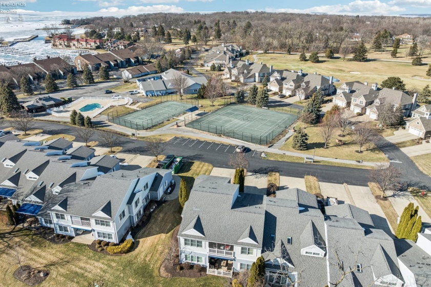 4444 Harbors Edge Drive, Port Clinton, 43452, 3 Bedrooms Bedrooms, ,3 BathroomsBathrooms,Residential,For Sale,Harbors Edge,20260704