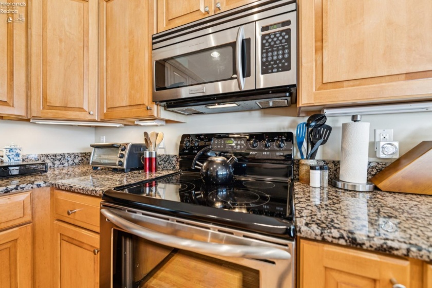 4444 Harbors Edge Drive, Port Clinton, 43452, 3 Bedrooms Bedrooms, ,3 BathroomsBathrooms,Residential,For Sale,Harbors Edge,20260704