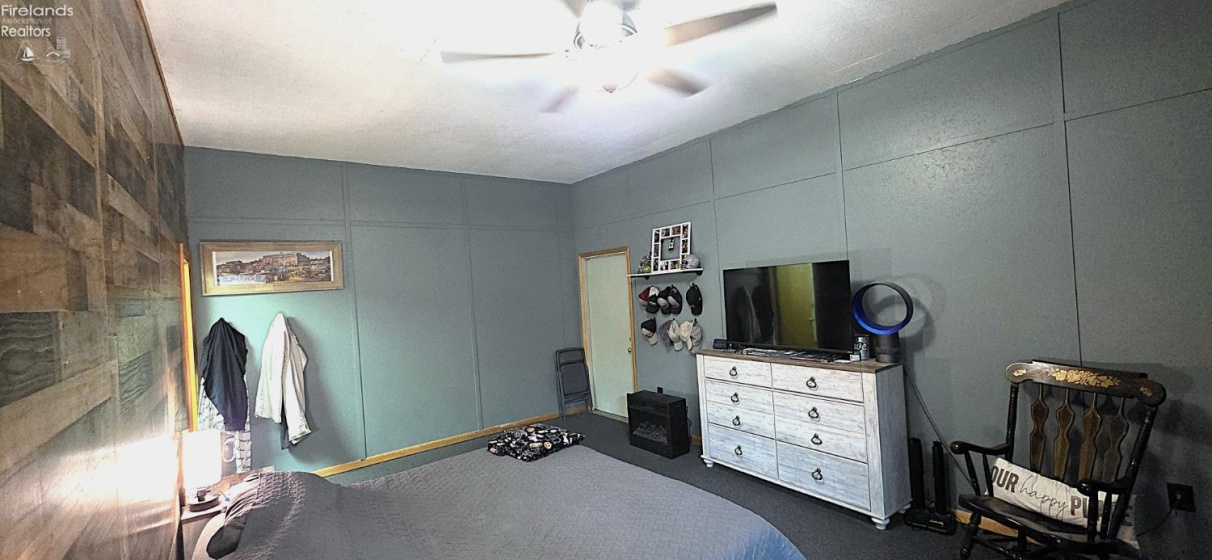 221 Broad Street, Bellevue, 44811, 4 Bedrooms Bedrooms, ,2 BathroomsBathrooms,Residential,For Sale,Broad,20260656