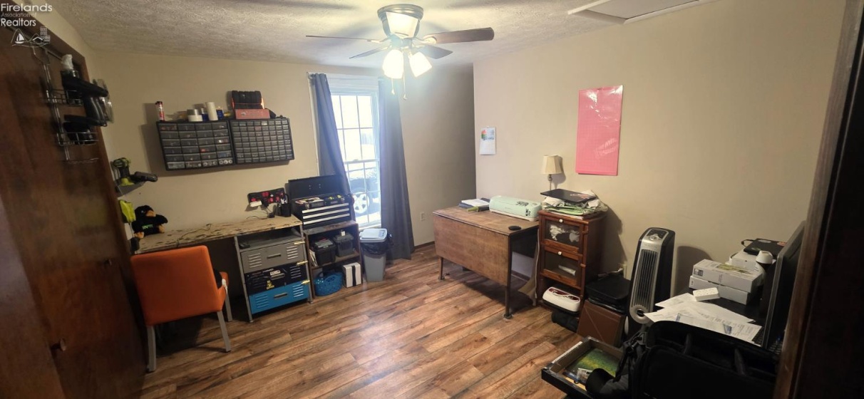 221 Broad Street, Bellevue, 44811, 4 Bedrooms Bedrooms, ,2 BathroomsBathrooms,Residential,For Sale,Broad,20260656