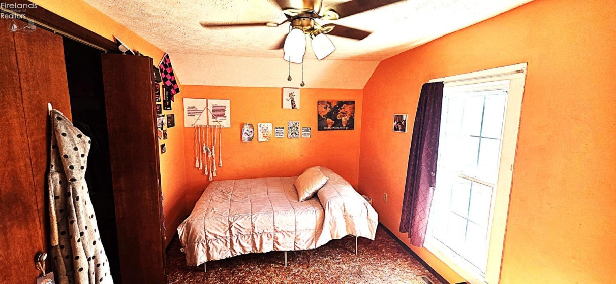 221 Broad Street, Bellevue, 44811, 4 Bedrooms Bedrooms, ,2 BathroomsBathrooms,Residential,For Sale,Broad,20260656